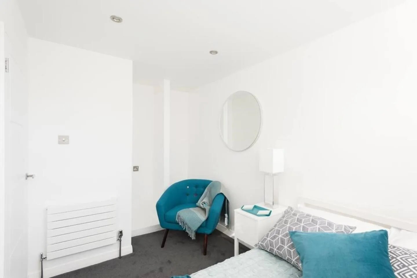 Gated Modern Mews Apartment Pass The Keys Brighton 0*,  United Kingdom
