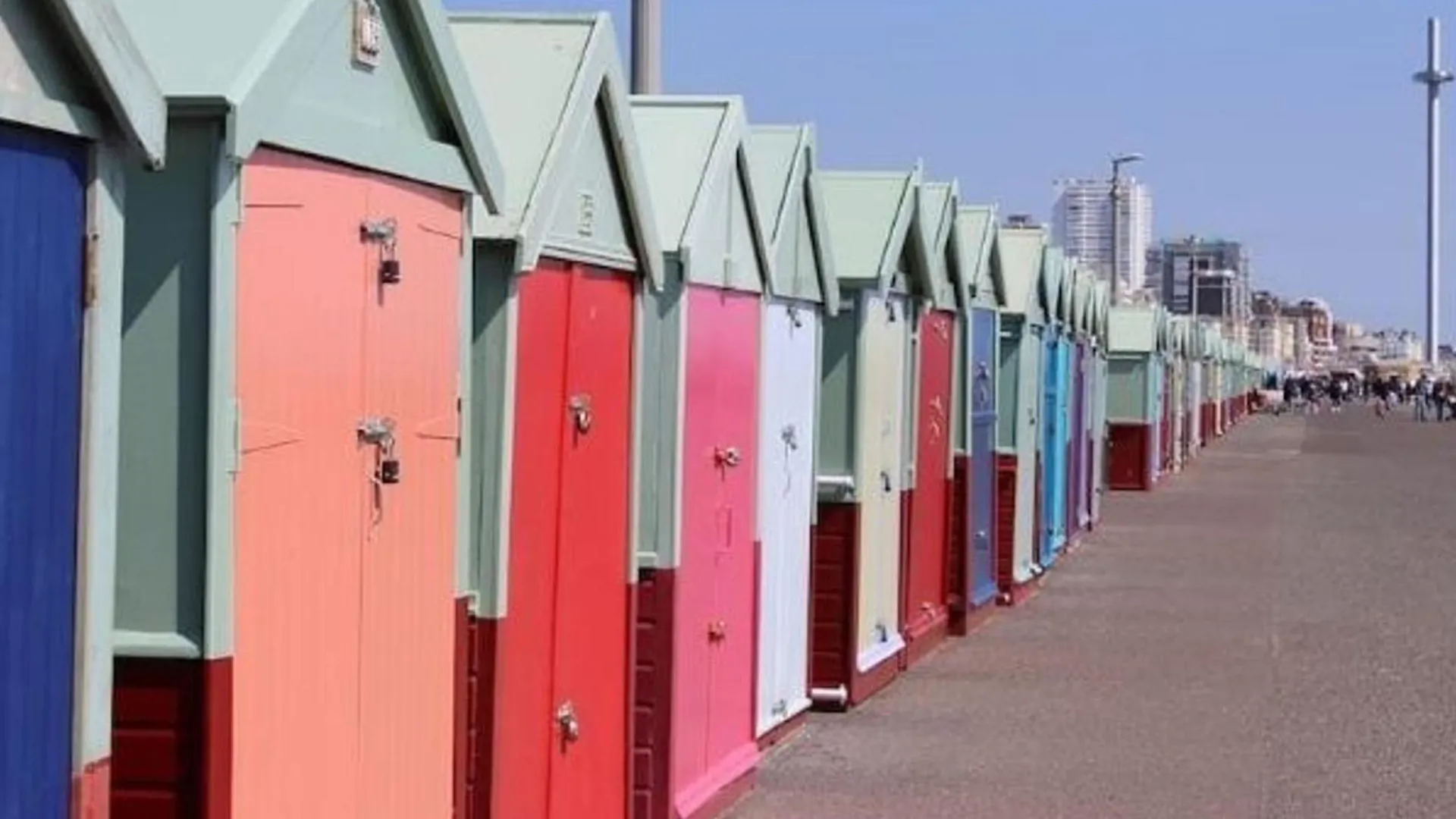 Gated Modern Mews Apartment Pass The Keys Brighton 0*,  United Kingdom