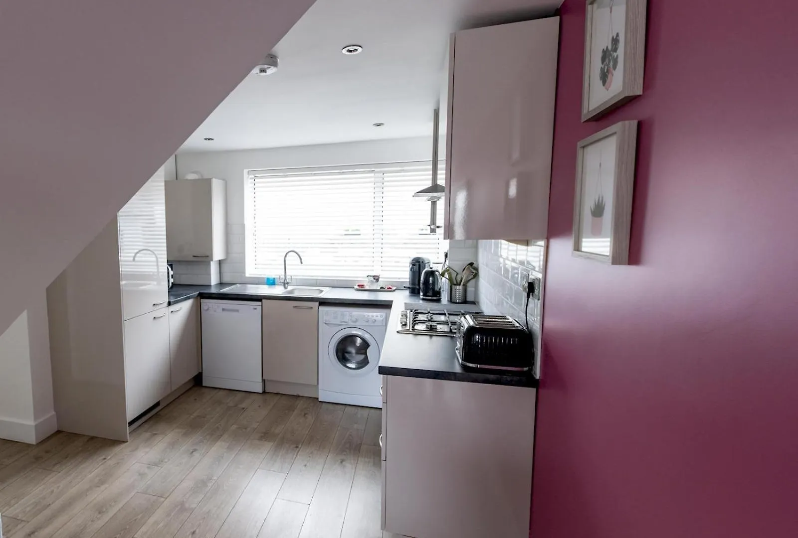 Gated Modern Mews Apartment Pass The Keys Brighton 0*,