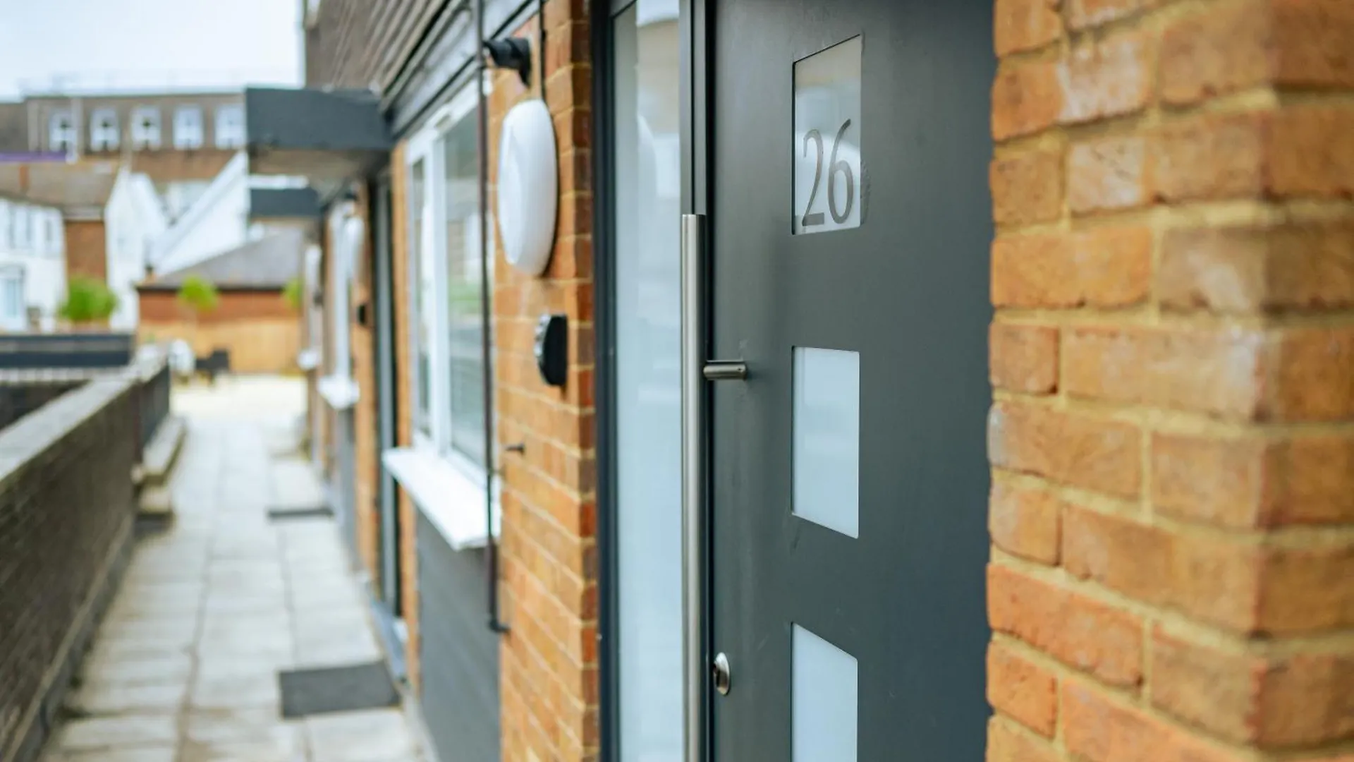 Gated Modern Mews Apartment Pass The Keys Brighton